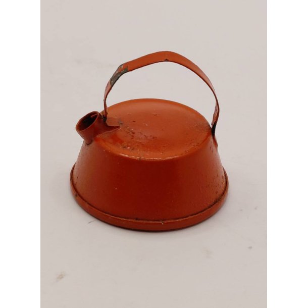 Kedel i metal. Tekno (vintage)