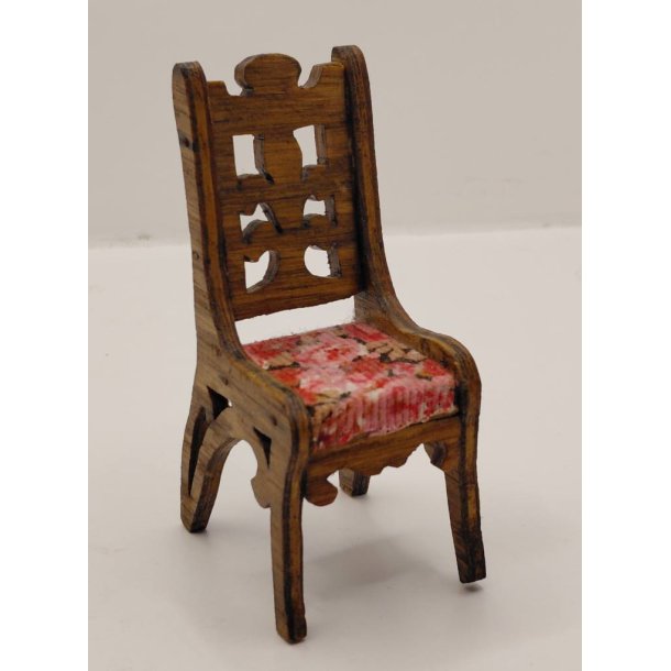 Spisebordsstol i tr (antik)