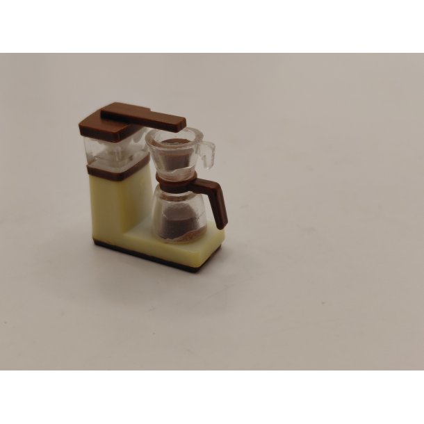 1 stk kaffemaskine Rhvid/cremefarvet. Lundby (vintage)