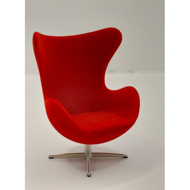�gget i r�d skala 1:16/18 Arne Jacobsen Minimii (udstillings model) i original emballage. 