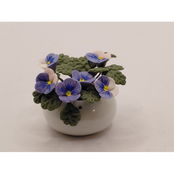 Urtepotte med stedmoderblomster (brugt)