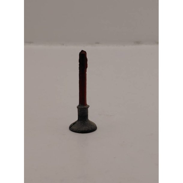 Lysestage med lys i metal (antik)