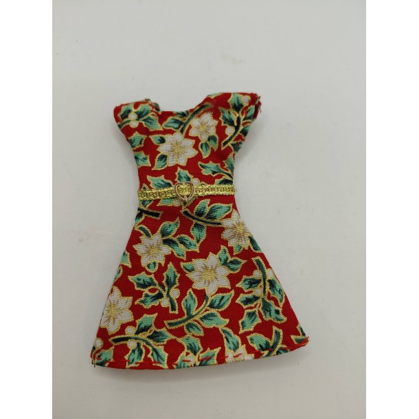 Pynte kjole (h�ndlavet)