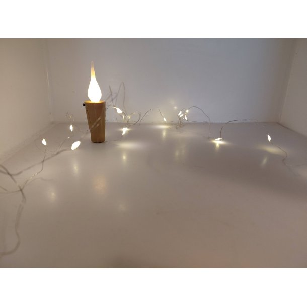 LED Fakkel i plastik med lysk�de. 9,5 x 2,5 cm