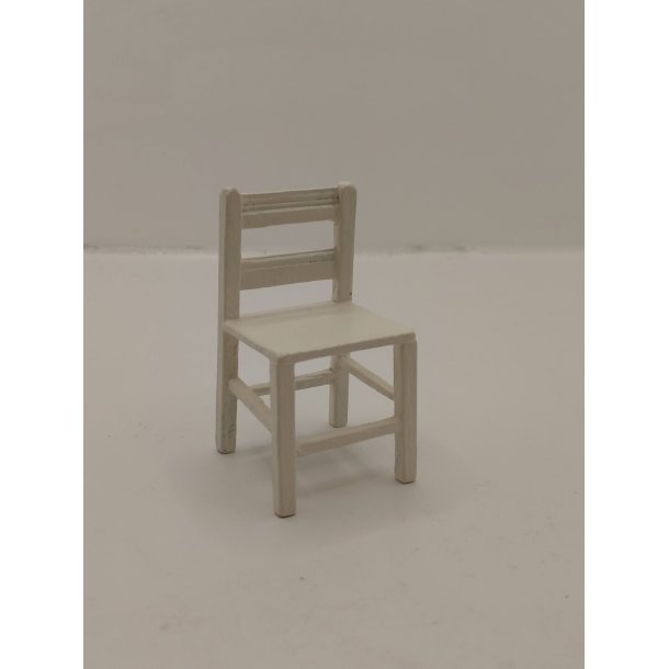 Spisebordsstol i tr� (vintage)