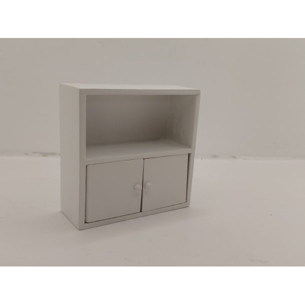 Reol med skab i tr� (ny)