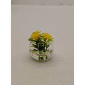 Gule blomster i glas sk�l (brugt/som ny)