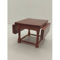 Spisebord med plader i tr� (brugt)