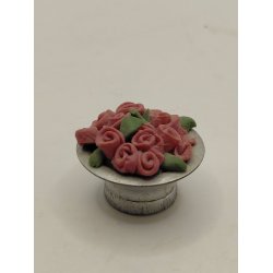 Urtepotte i metal med lyser�de roser (vintage)