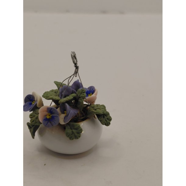 Urtepotte med stedmoderblomster (brugt)