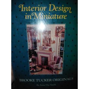 Interior design in miniature. Bog p� engelsk (brugt/limited edition)