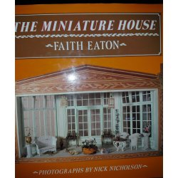The miniature house. Bog p� engelsk (brugt/som ny)