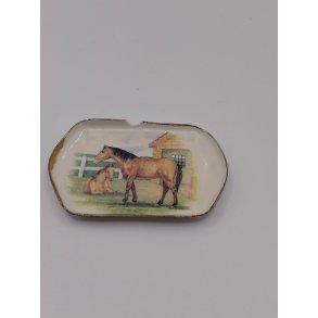 Fad i porcel�n (defekt)