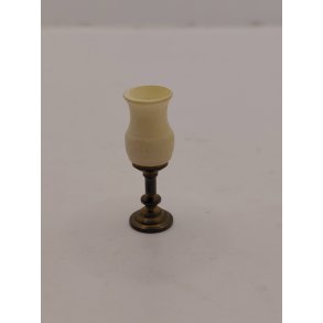 Lampe i metal og plas (vintage) 1:16/1:12