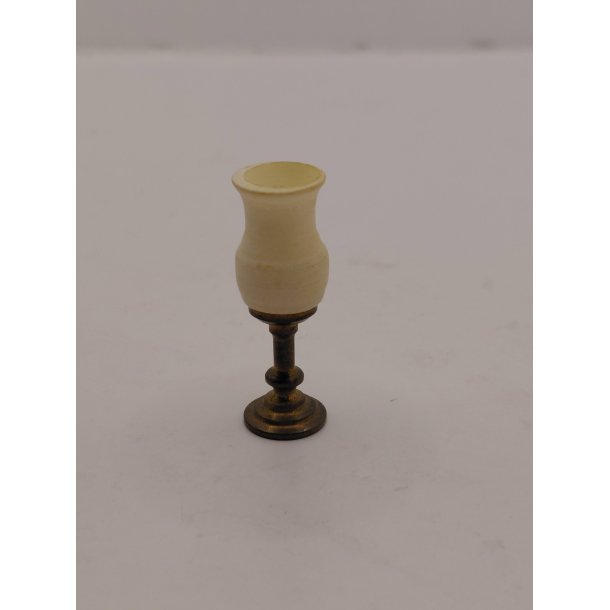 Lampe i metal og plas (vintage) 1:16/1:12