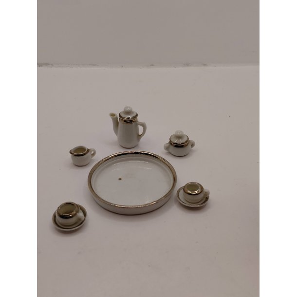 Kaffestel til 2 personer i porcel�n (brugt) 1:12