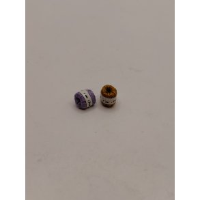 2 n�gler garn (nye) 1:12/16