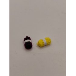 2 n�gler garn (nye) 1:12/1:16