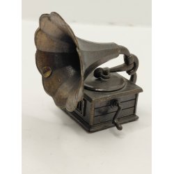 Grammofon (blyantspidser) i metal (vintage) 1:12