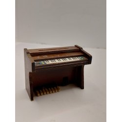 Orgel i tr�. Lundby (vintage/defekt)