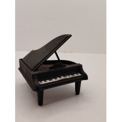 Flygel i malet plastik. Kleewere (brugt) 1:18