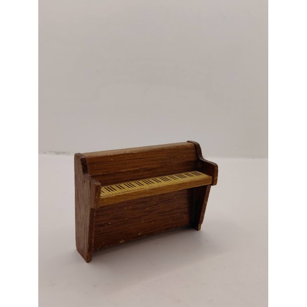 Klaver i tr� (vintage) 1:16