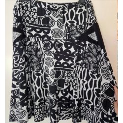 Nederdel str XXL/44 (brugt/som ny) M�rke: Signature