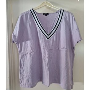 T-shirt i 100% bomuld (brugt)  M�rke: Pas