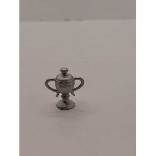 Pokal i plastik (brugt)