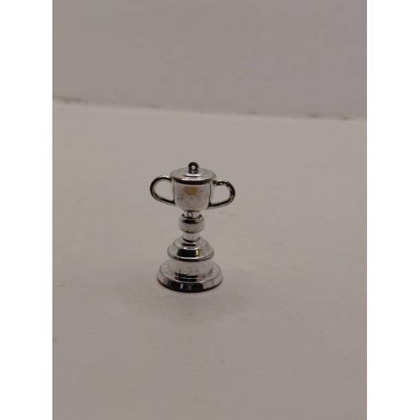 Pokal i plastik (brugt)