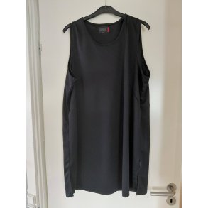 Top (brugt) Str 44/46