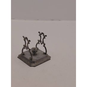 Epergne bordopsats i tin (antik