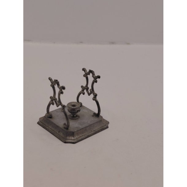 Epergne bordopsats i tin (antik