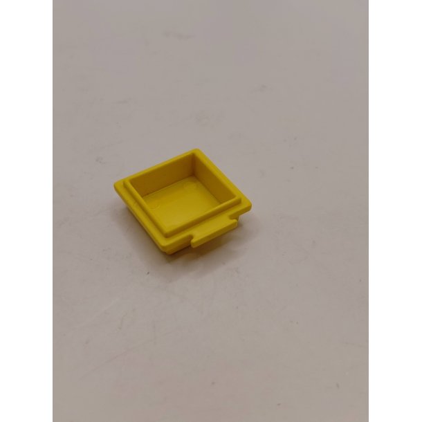 Skuffe i plastik (brugt)