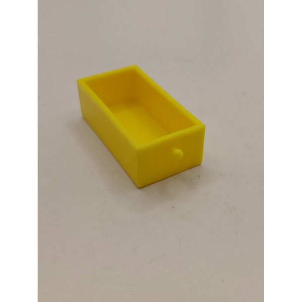 Skuffe i plastik (brugt)