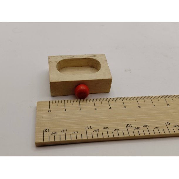 Skuffe i tr� (brugt)