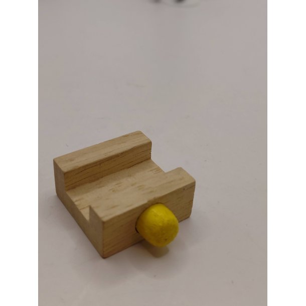 Skuffe i tr� (brugt)