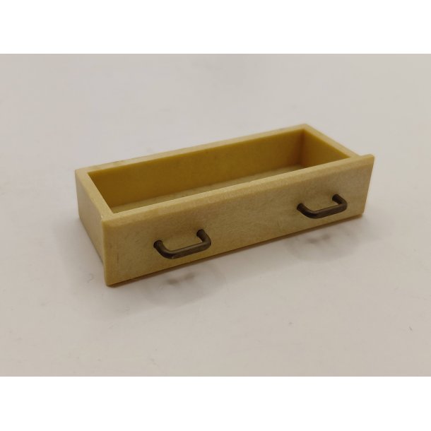 Skuffe i plastik/tr�look (brugt)