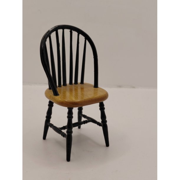 Spisebordsstol/krostol i tr� (brugt) 1:12