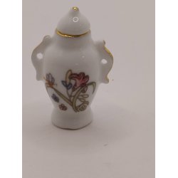 Vase/urne med l�g i porcel�n (brugt)