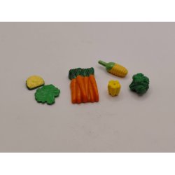 Diverse gr�ntsager i plastik (brugte/som nye)