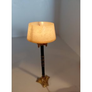 Gulv lampe. Lundby (brugt/lidt defekt) 5V