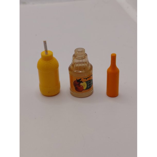 3 flasker i plastik (brugte)
