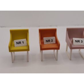 Spisebordsstol. Lundby (brugt) 1:16/1:18
