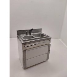 K�kken skab i tr� med vask i plastik (brugt)