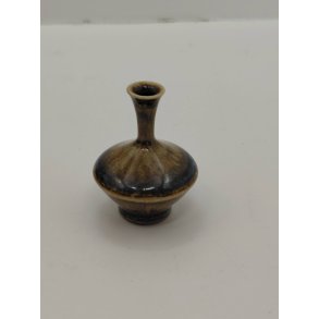 H�gan�s keramik vase (h�ndlavet/ny)