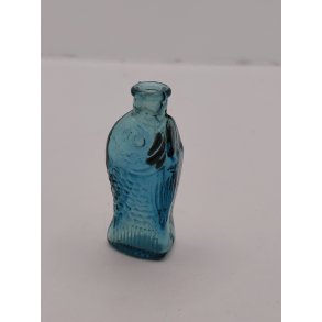 Glas flaske. Doctor Fisch's Bitters Blue Glass Fish Shape Bottle Wheaton (brugt) H 5 cm