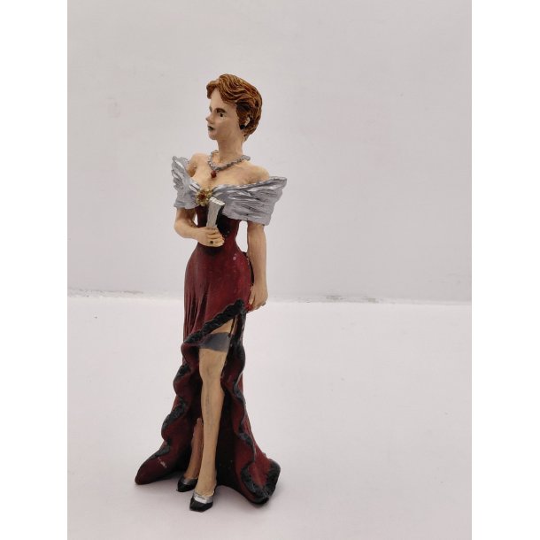 Dukke i resin (brugt) H 14,5 cm