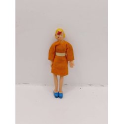 Dukke. Lundby (defekt)