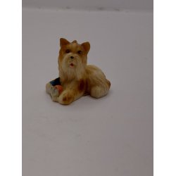 Hund i resin. Yorkshire terrier (vintage)